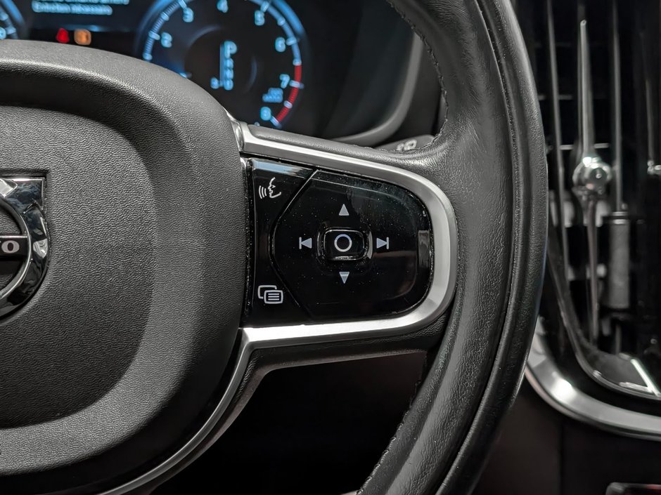 Volvo V60 T6 AWD Momentum 2019-19