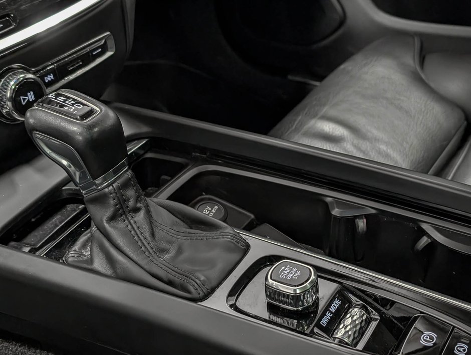 Volvo V60 T6 AWD Momentum 2020-16