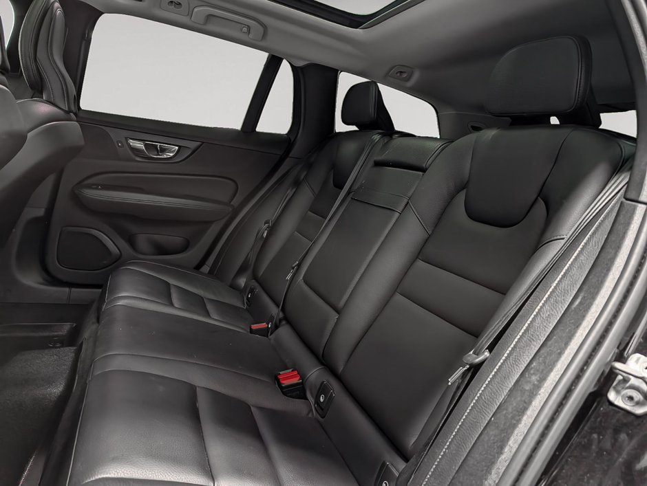 Volvo V60 T6 AWD Momentum 2020-10