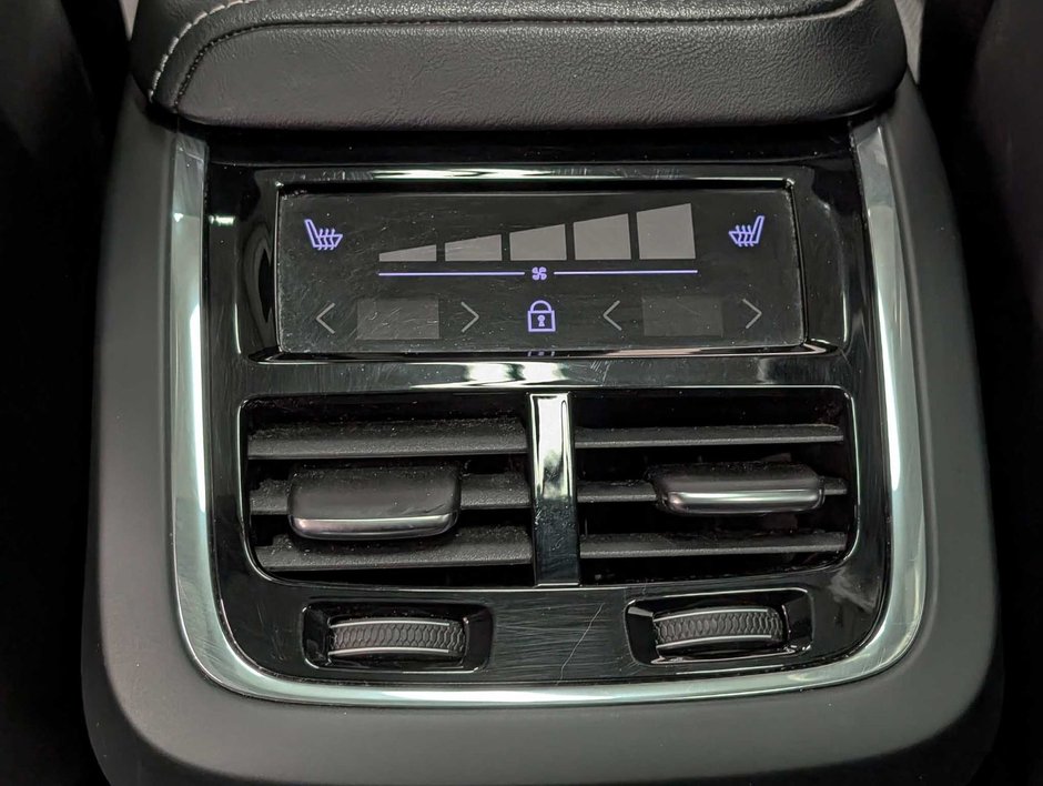 Volvo V60 B6 AWD Ultimate - Dark 2023-9