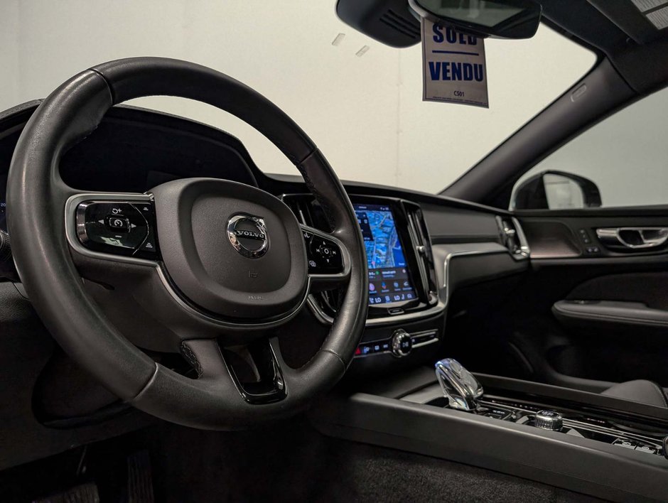 Volvo V60 B6 AWD Ultimate - Dark 2023-7