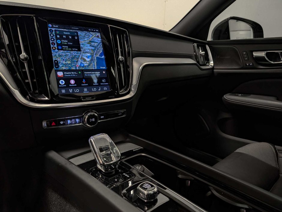Volvo V60 B6 AWD Ultimate - Dark 2023-13