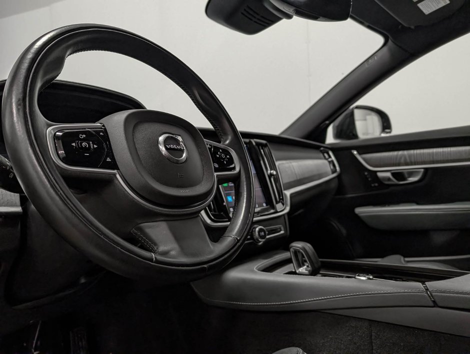 Volvo V90 Cross Country B6 AWD 2022-7