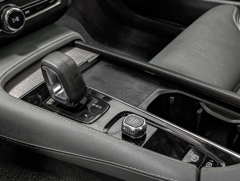 Volvo V90 Cross Country B6 AWD 2022-17