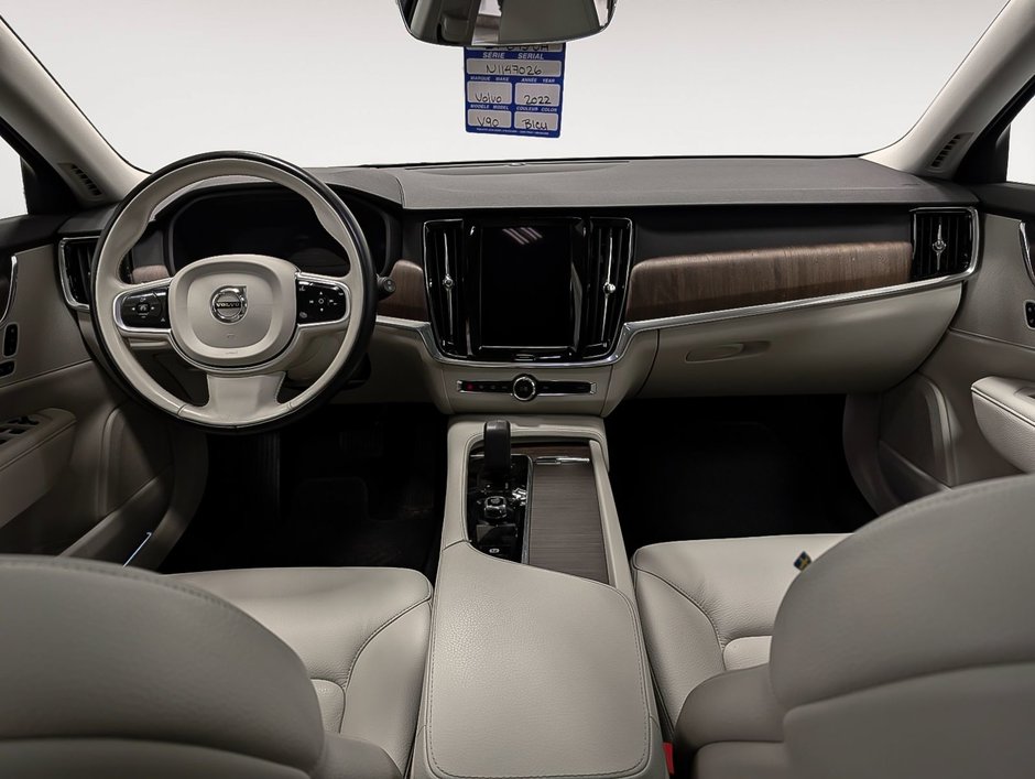 Volvo V90 Cross Country B6 AWD 2022-13