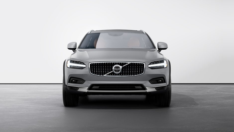 Volvo V90 Cross Country B6 AWD Ultra 2026-2