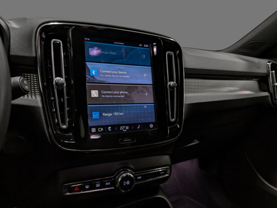 2022 Volvo XC40 Recharge Plus-13