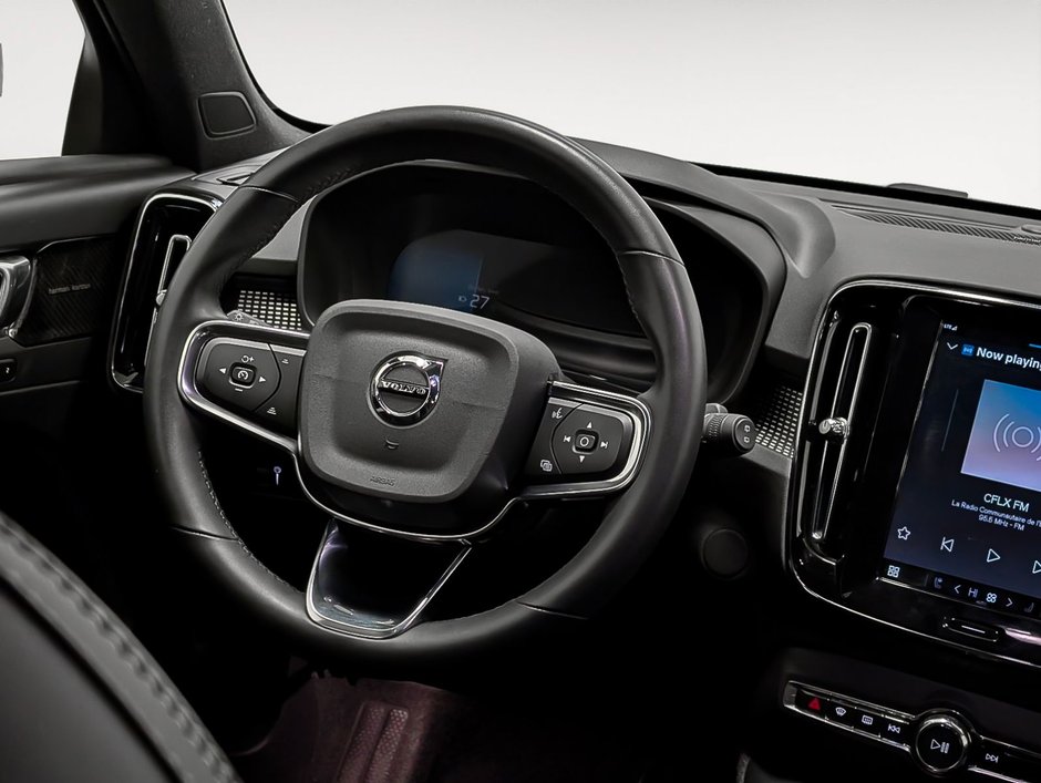 Volvo XC40 Recharge Ultimate 2022-12