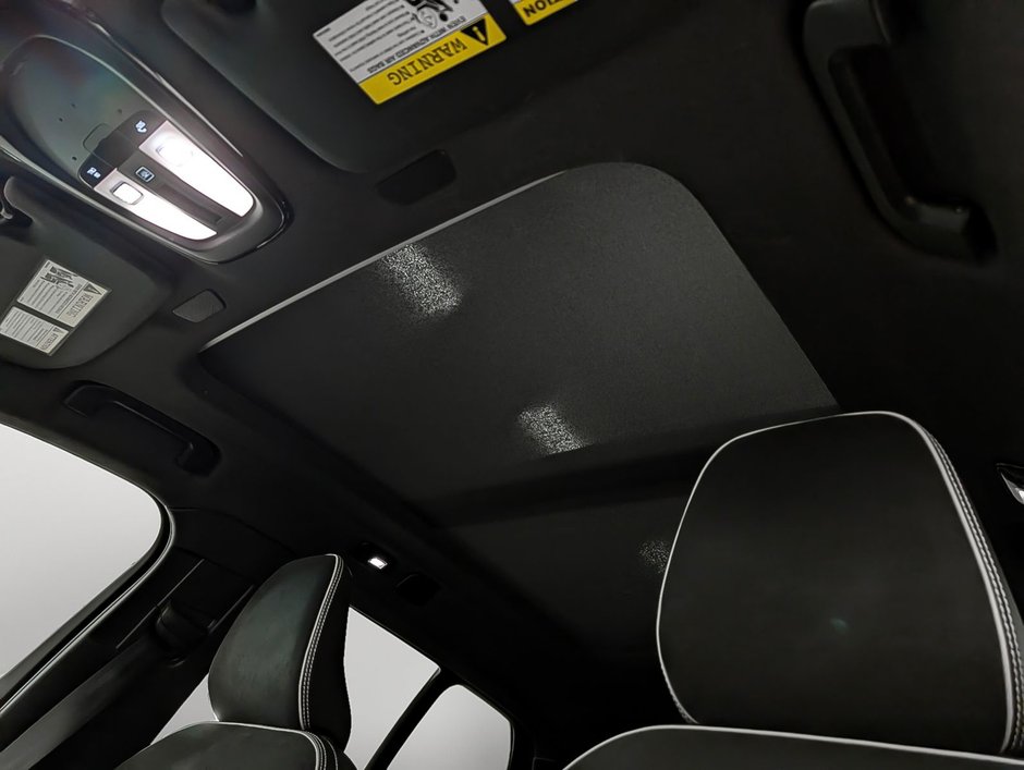 Volvo XC40 Recharge Ultimate 2022-9