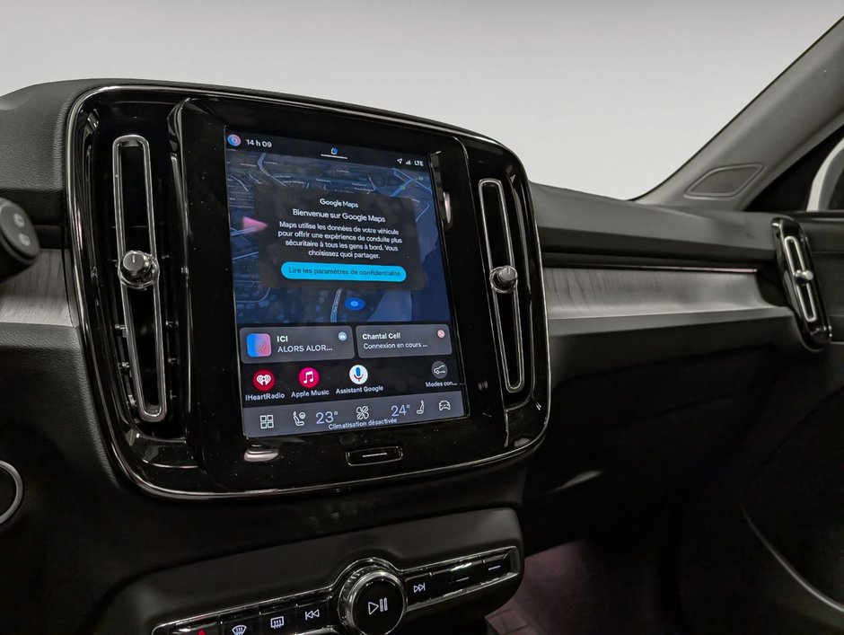 Volvo XC40 B5 AWD Core Base 2023-12
