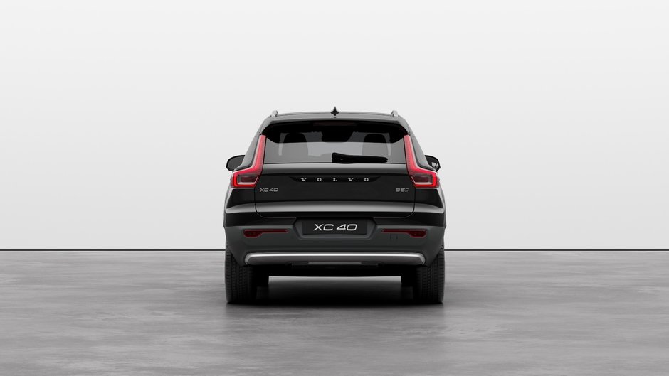 2024 Volvo XC40 B5 AWD Ultimate Bright Theme-3