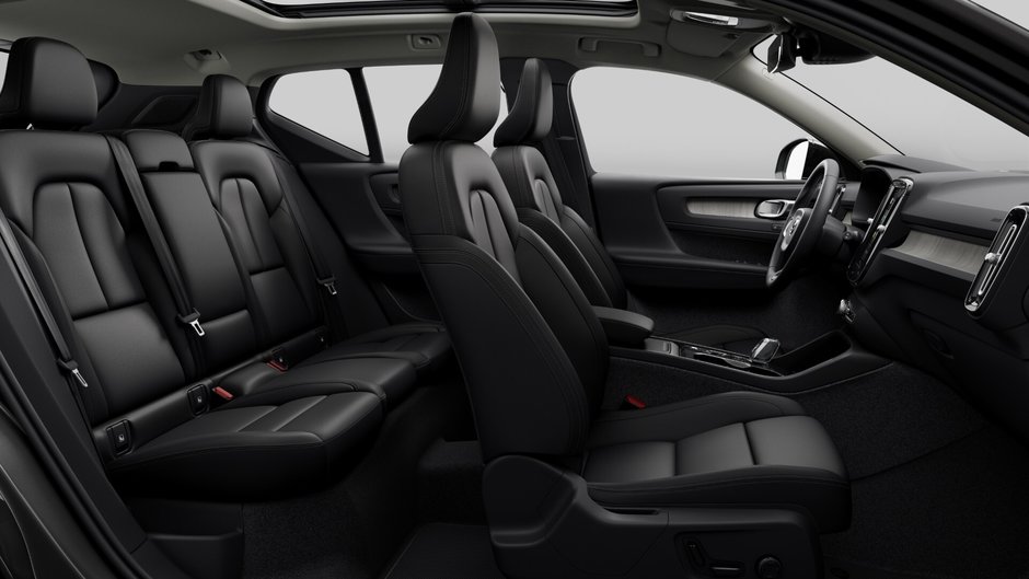 Volvo XC40 B5 AWD Ultimate Dark Theme 2024-10