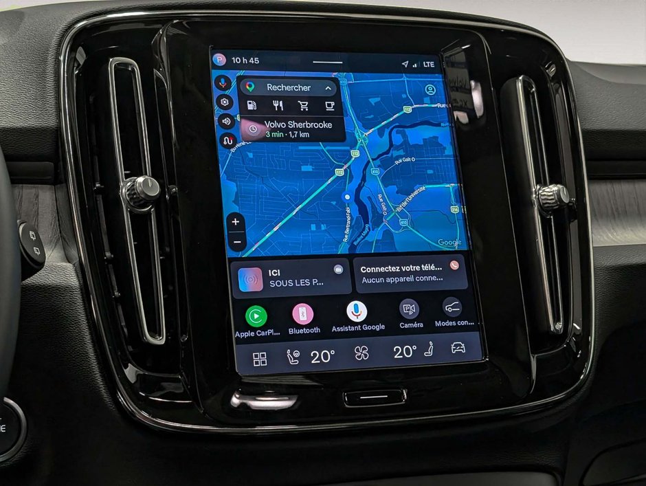 Volvo XC40 B5 AWD Ultimate Dark Theme 2024-13