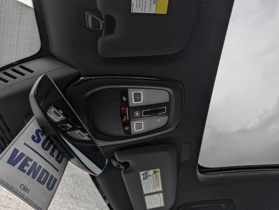 Volvo XC40 B5 AWD Ultra Dark Theme 2025-20