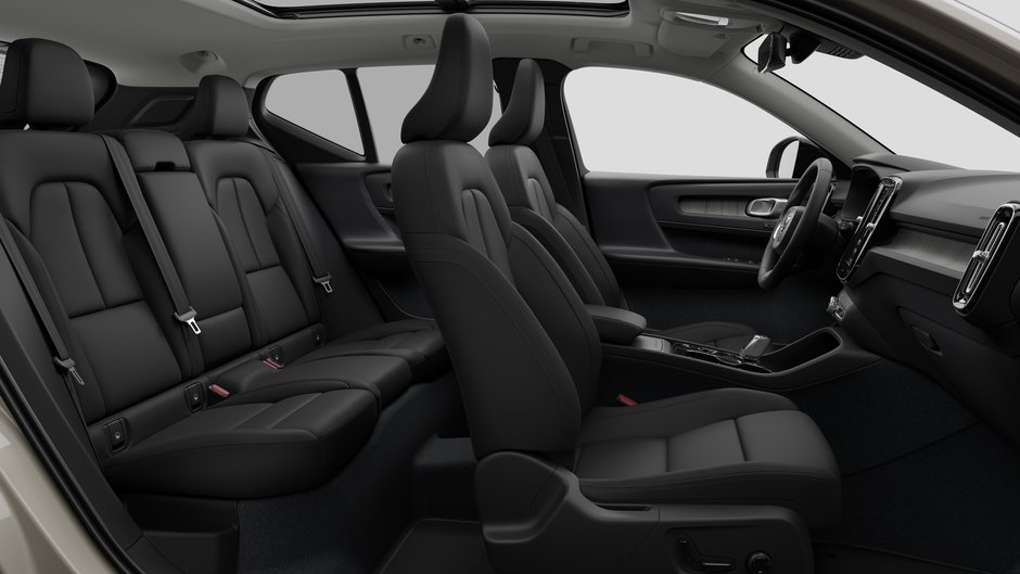 Volvo XC40 B5 AWD Plus Dark Theme 2026-12