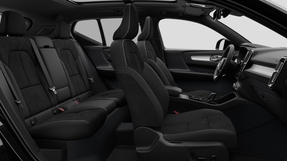 Volvo XC40 B5 AWD Ultra Black Edition 2026-12