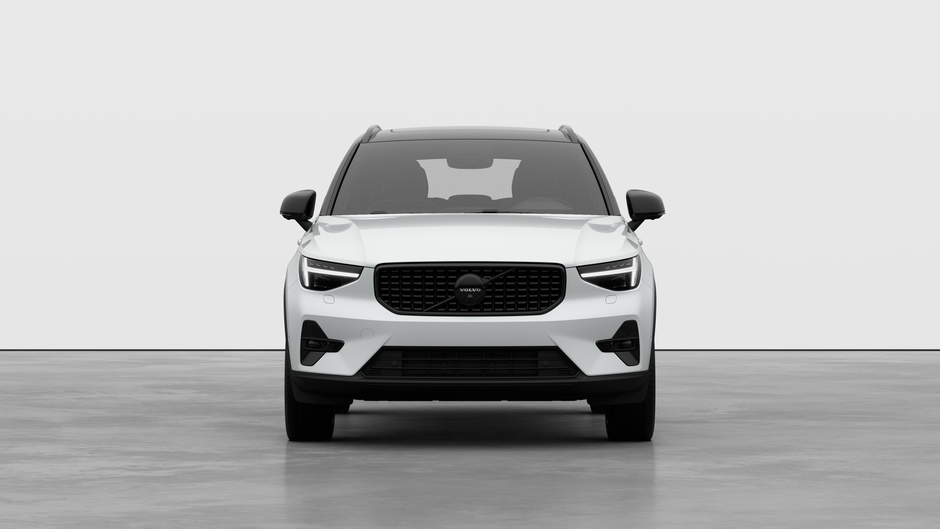 Volvo XC40 B5 AWD Ultra Black Edition 2026-4