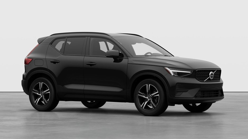 2026 Volvo XC40 B5 AWD Core Dark Theme-2