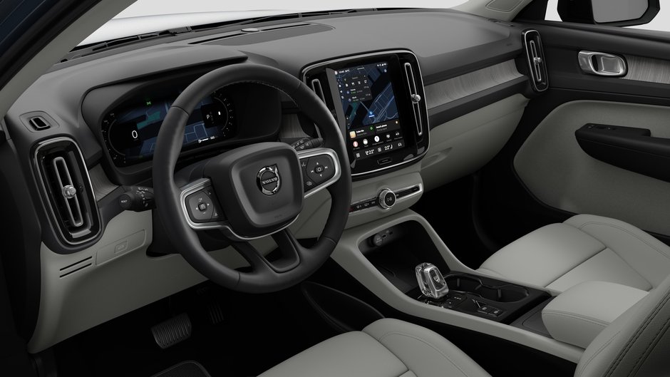 2026 Volvo XC40 B5 AWD Plus Dark Theme-9