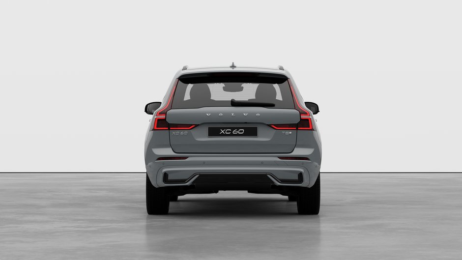 Volvo XC60 Plug-In Hybrid T8 AWD Plus Dark Theme 2026-5