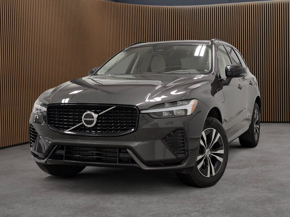 2024 Volvo XC60 Recharge T8 eAWD PHEV Core Dark Theme-0