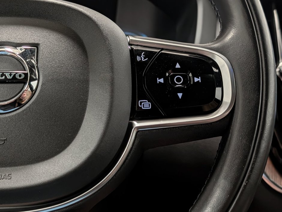 Volvo XC60 T8 eAWD Inscription 2018-18