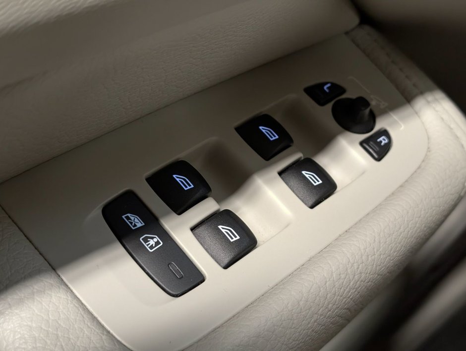 Volvo XC60 T6 AWD Momentum 2019-21