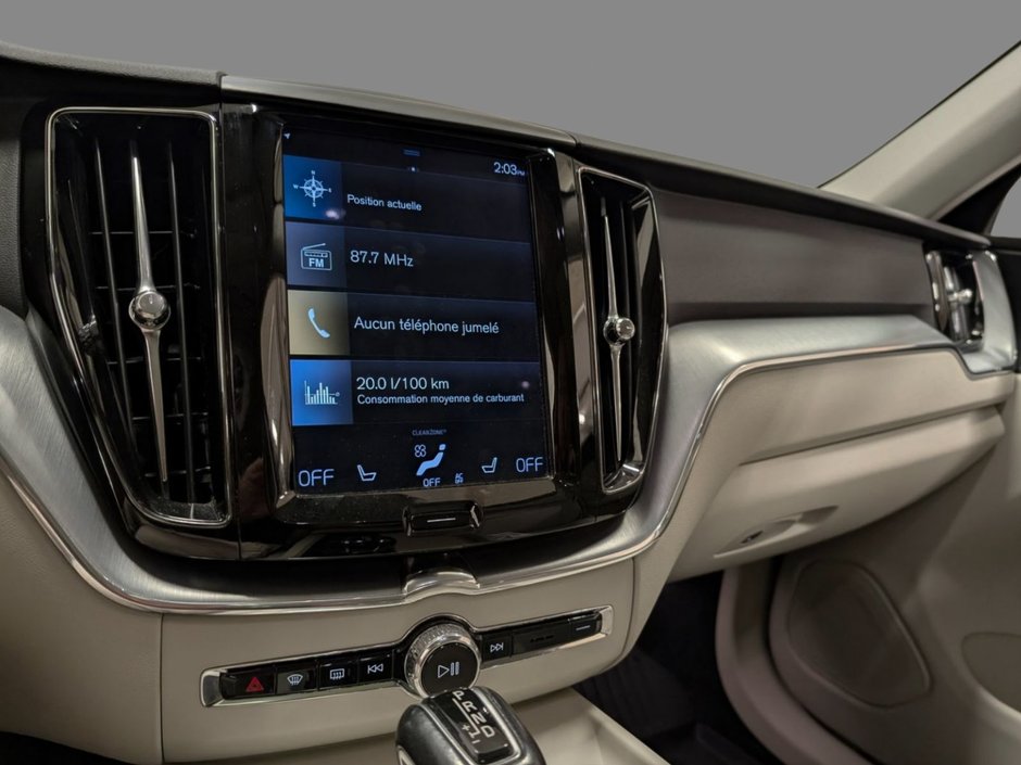 Volvo XC60 T6 AWD Momentum 2019-14