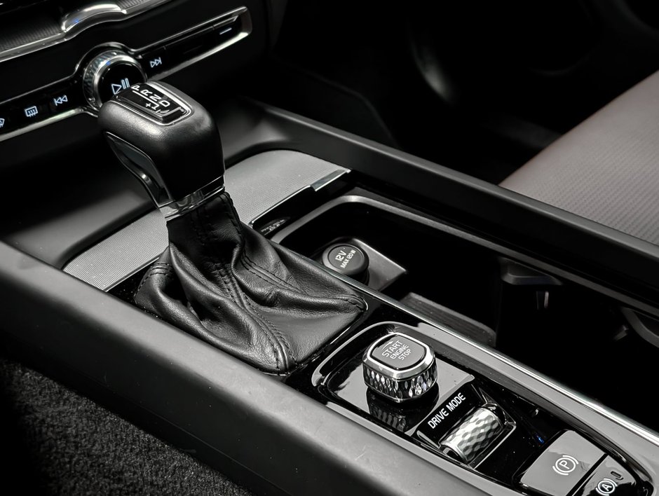 Volvo XC60 T6 AWD Inscription 2019-14