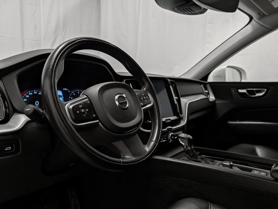 Volvo XC60 T6 AWD Momentum 2020-7