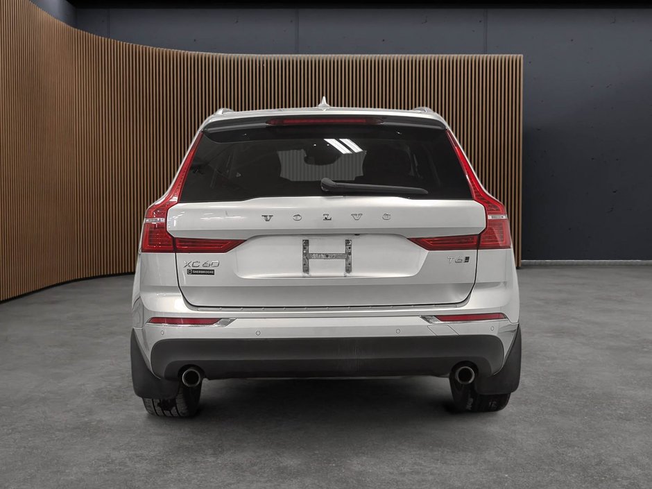 Volvo XC60 T5 AWD Momentum 2020-3