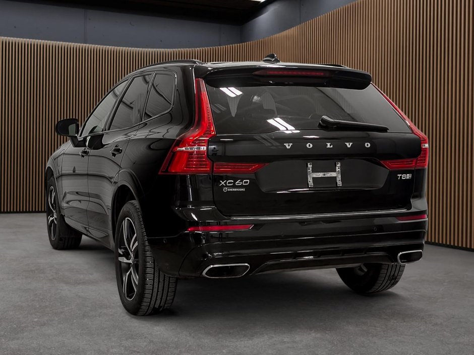 2020 Volvo XC60 T8 eAWD R-Design-2