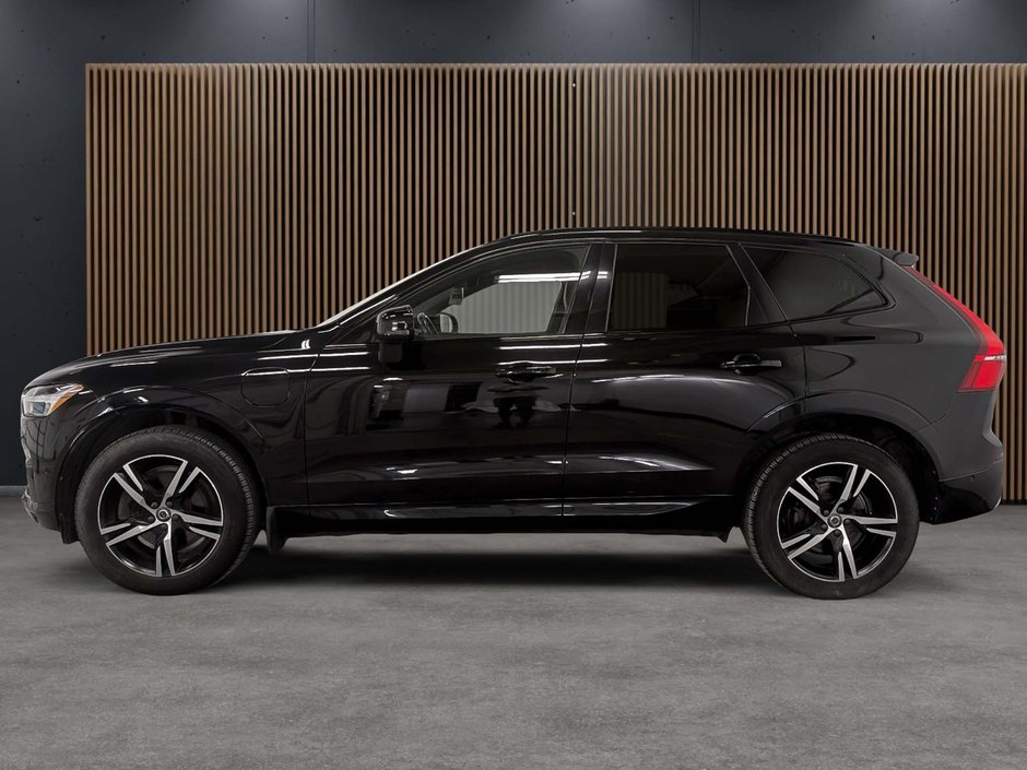 2020 Volvo XC60 T8 eAWD R-Design-4