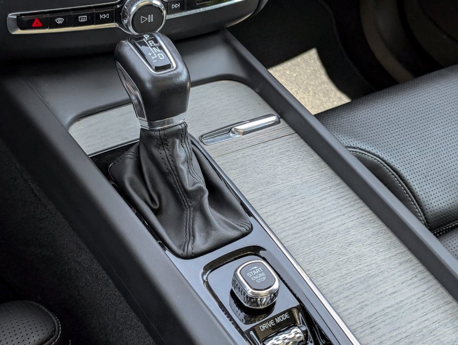 Volvo XC60 T6 AWD Inscription 2021-19