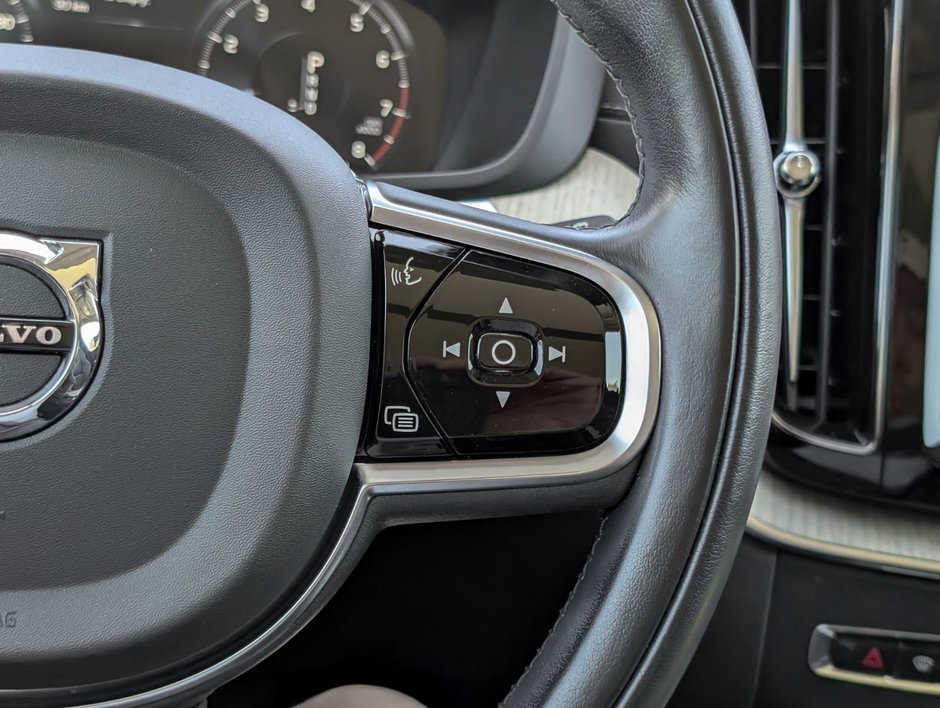 Volvo XC60 T6 AWD Inscription 2021-21