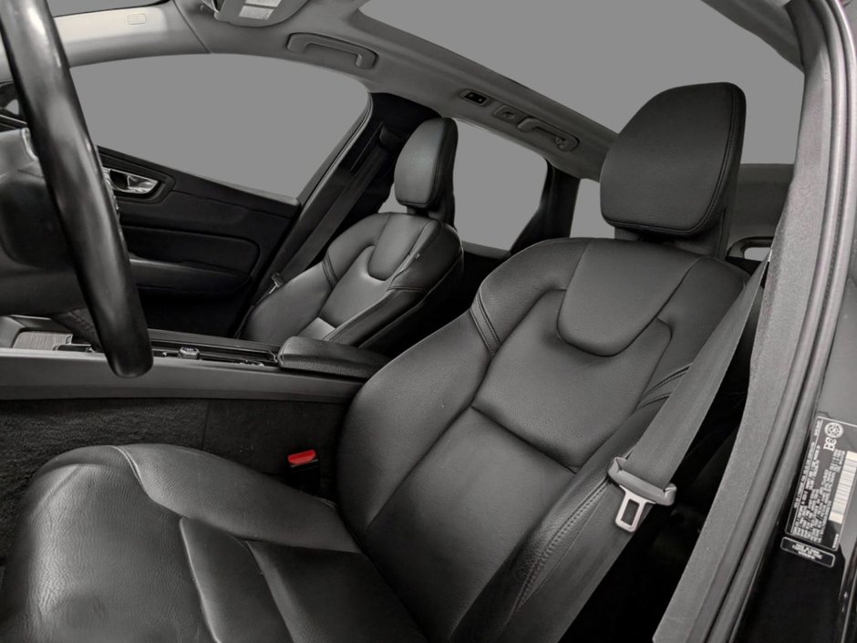 2021 Volvo XC60 T8 eAWD Inscription Expression-7