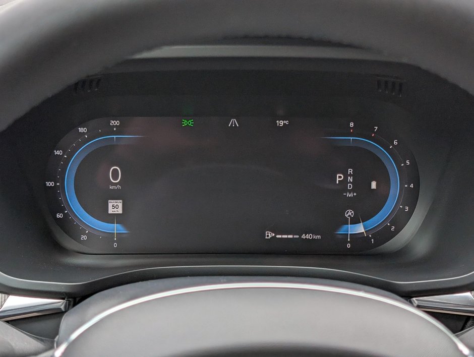 Volvo XC60 B6 AWD R-Design 2022-27