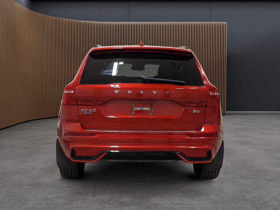 Volvo XC60 B6 AWD R-Design 2022-4
