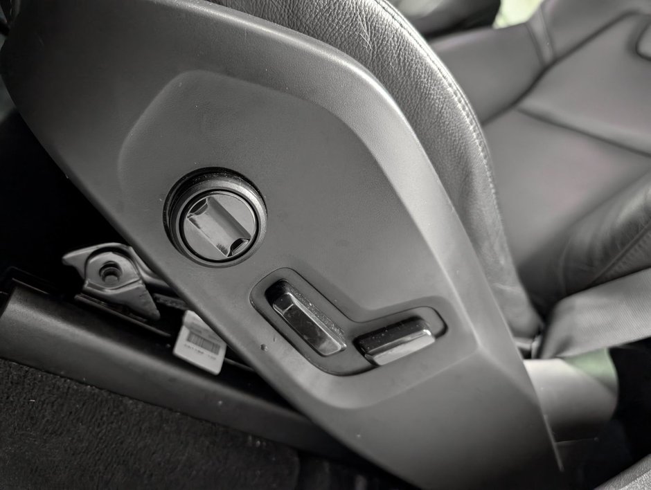 2022 Volvo XC60 Recharge Inscription Expression-9