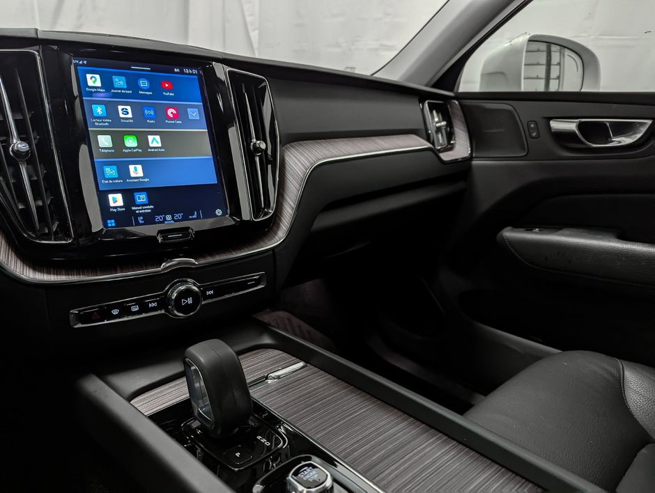 Volvo XC60 Recharge Inscription Expression 2022-12