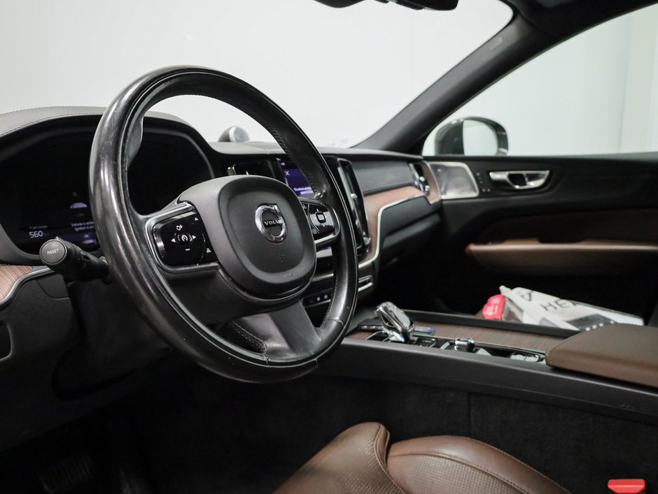 2022 Volvo XC60 B6 AWD Inscription-7