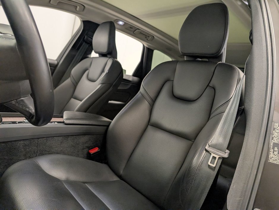 Volvo XC60 Recharge Inscription Expression 2022-7