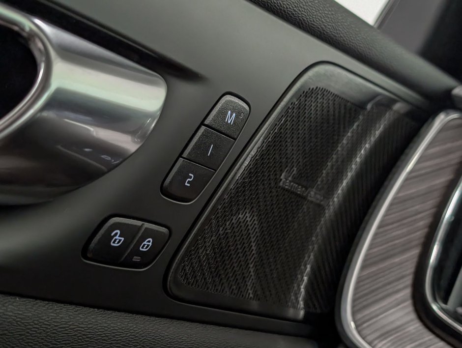 Volvo XC60 Recharge Inscription 2022-23