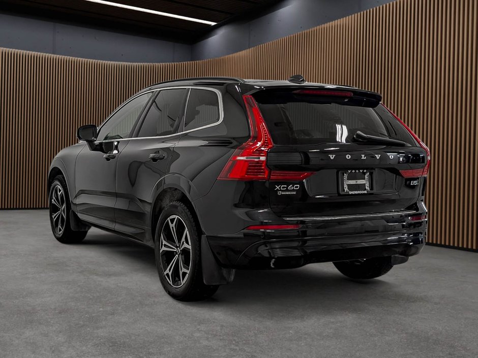 Volvo XC60 B5 AWD Momentum 2022-3
