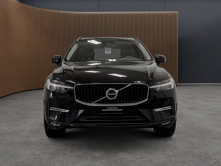 Volvo XC60 B5 AWD Momentum 2022-1