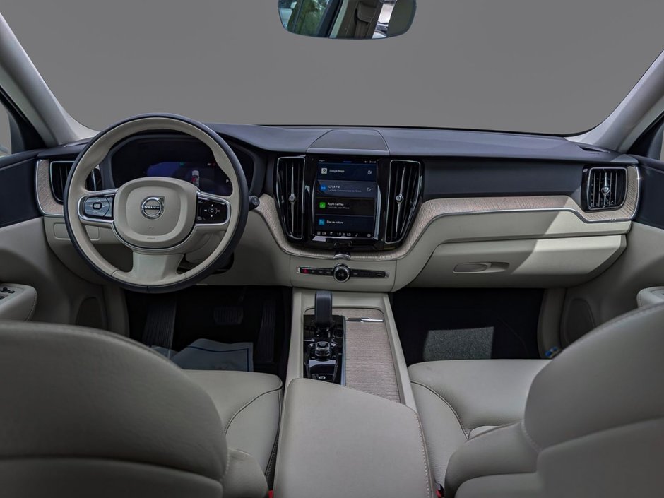 Volvo XC60 B6 AWD Plus - Bright 2023-12