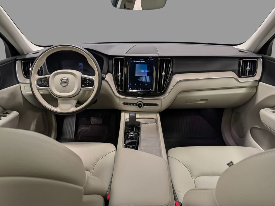 Volvo XC60 B6 AWD Plus - Bright 2023-11