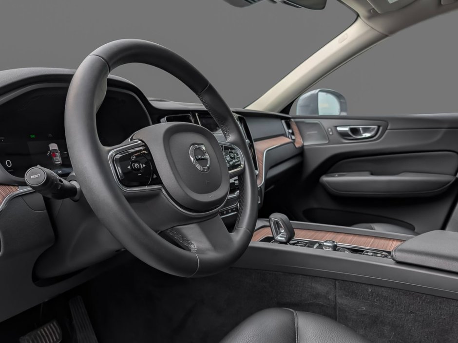 Volvo XC60 B6 AWD Plus - Bright 2023-7