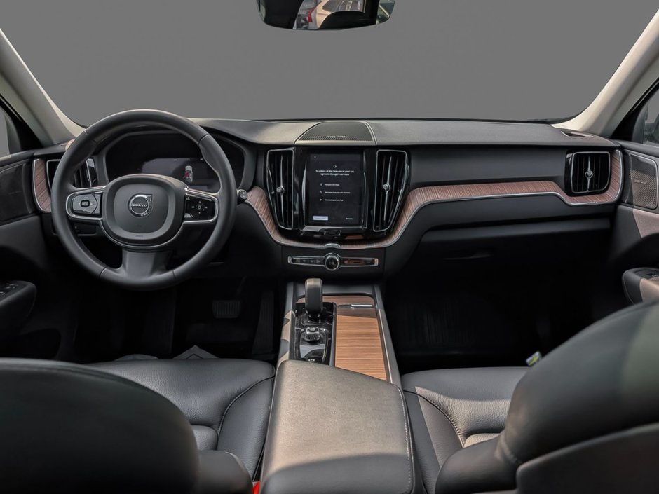 Volvo XC60 B6 AWD Plus - Bright 2023-11
