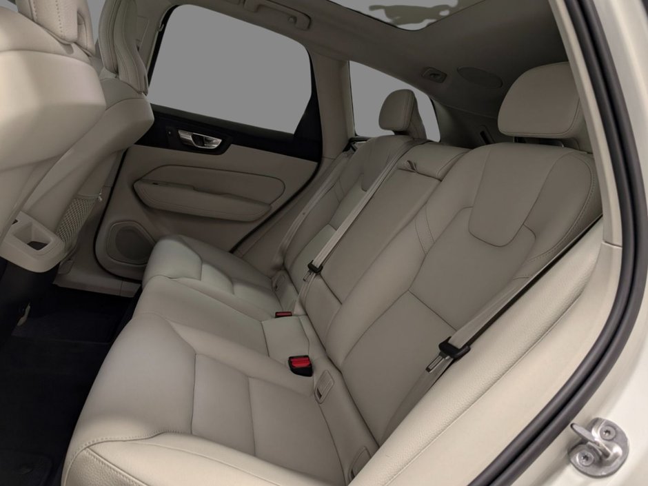 Volvo XC60 B6 AWD Plus - Bright 2023-11